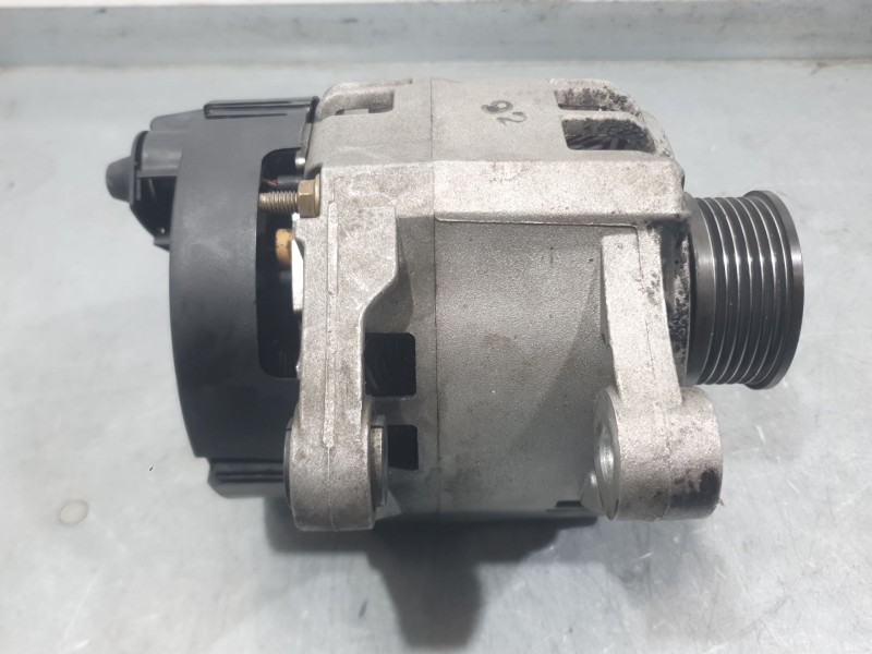 Recambio de alternador para fiat stilo (192_) 1.9 jtd (192_xe1a) referencia OEM IAM 46809068 63321859 DENSO