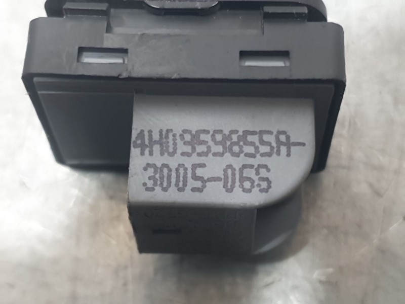 Recambio de mando elevalunas trasero izquierdo para audi q3 (8ub, 8ug) 2.0 tdi quattro referencia OEM IAM 4H0959855A  
