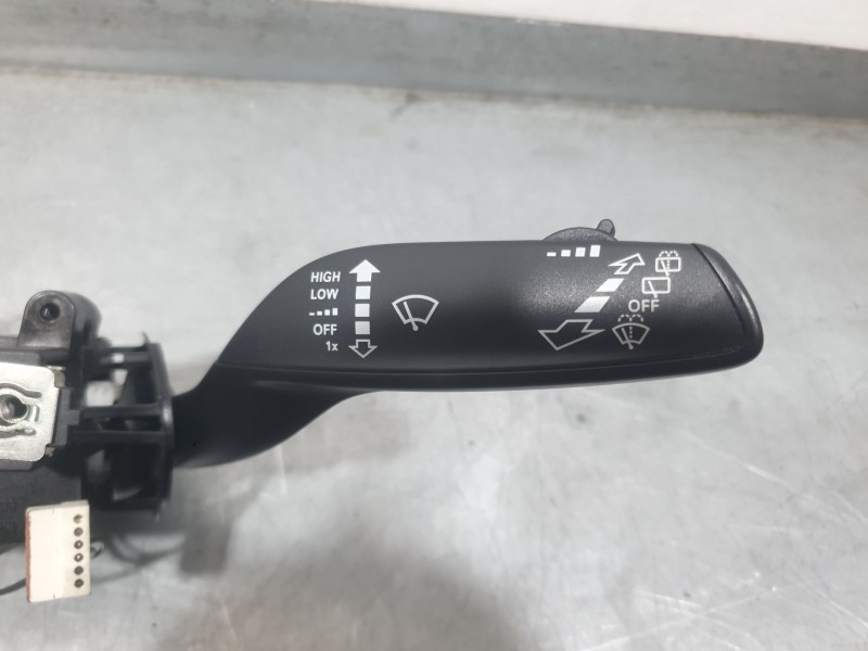 Recambio de mando luces y limpia para audi q3 (8ub, 8ug) 2.0 tdi quattro referencia OEM IAM 8X0953501D  