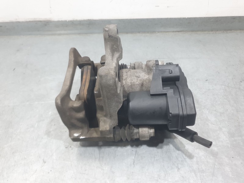 Recambio de pinza freno trasera izquierda para audi q3 (8ub, 8ug) 2.0 tdi quattro referencia OEM IAM 8U0615403B 5N0415C 