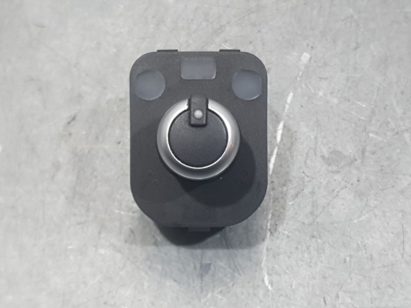 Recambio de mando retrovisor para audi q3 (8ub, 8ug) 2.0 tdi quattro referencia OEM IAM 8U09595658  