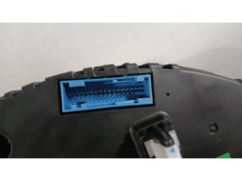 Recambio de cuadro instrumentos para dr dr 5.0 suv 1.5 gpl referencia OEM IAM 7010000026AA CHERY P83001203818