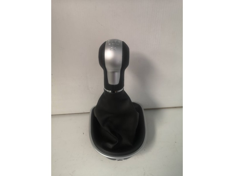 Recambio de recambio pomo con guarnecido para seat leon (1p1) referencia OEM IAM 5V  