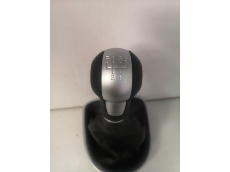 Recambio de recambio pomo con guarnecido para seat leon (1p1) referencia OEM IAM 5V  