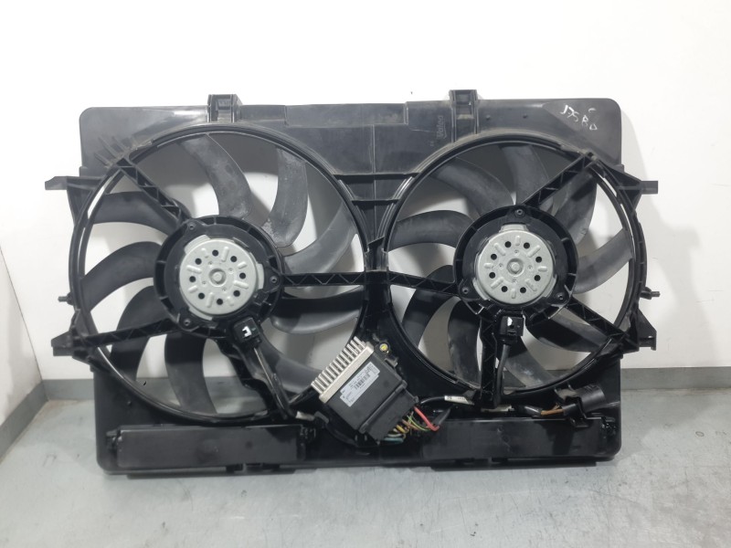 Recambio de electroventilador para audi q3 (8ub, 8ug) 2.0 tdi quattro referencia OEM IAM 8K0121003AD FS2061 VALEO