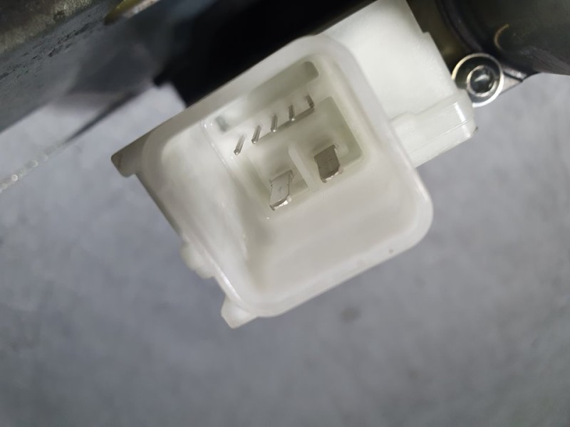 Recambio de elevalunas trasero izquierdo para opel astra k sports tourer selective start/stop referencia OEM IAM 39142319 E05846