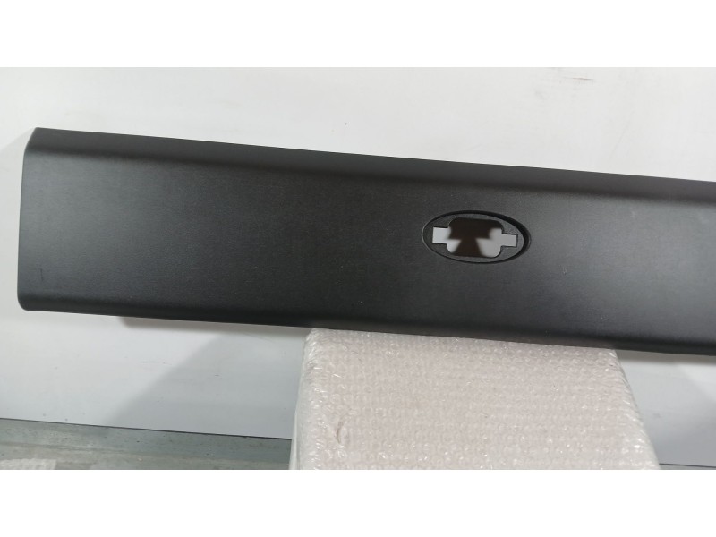 Recambio de moldura para opel movano b furgoneta (x62) 2.3 cdti fwd (fv) referencia OEM IAM  MOLDURA ALETA TRASERA DERECHA 