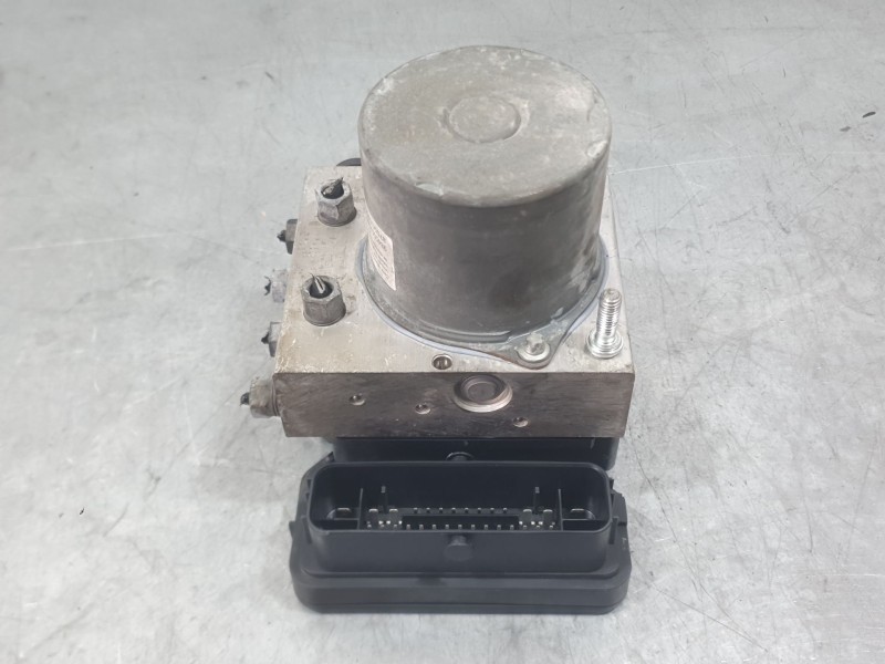 Recambio de abs para peugeot 3008 allure pack referencia OEM IAM 9827551180  