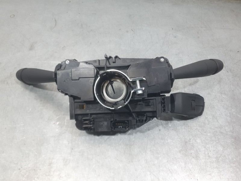Recambio de mando luces y limpia para peugeot 3008 allure pack referencia OEM IAM 98312608ZD  
