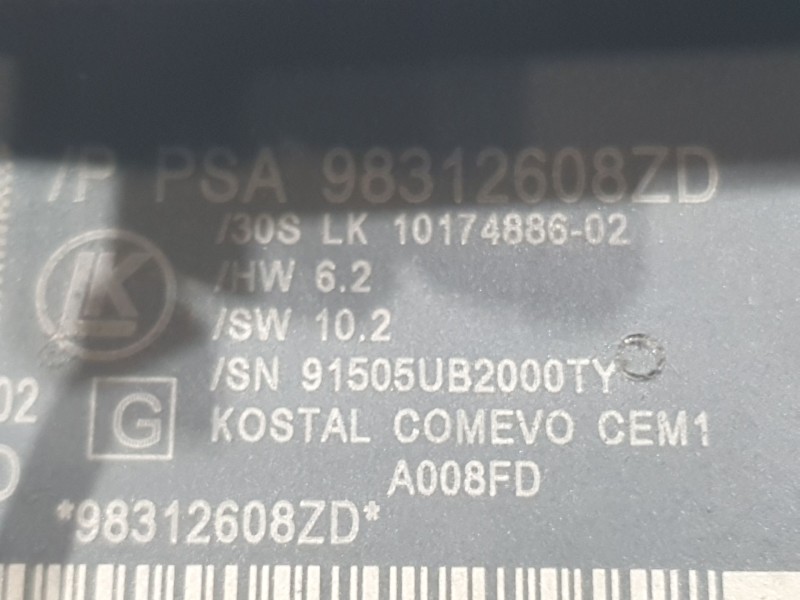 Recambio de mando luces y limpia para peugeot 3008 allure pack referencia OEM IAM 98312608ZD  