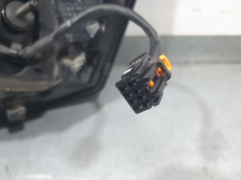 Recambio de piloto trasero izquierdo exterior para peugeot 3008 allure pack referencia OEM IAM 9836231280 82140101 EXTERIOR