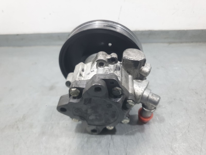 Recambio de bomba direccion para audi a6 c6 avant (4f5) 3.0 tdi quattro referencia OEM IAM 4F0145155A  