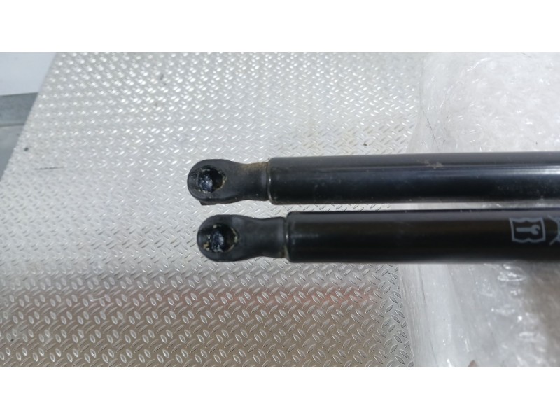 Recambio de amortiguadores maletero / porton para seat leon (kl1, klg) 1.5 tsi referencia OEM IAM 5FA827550C PAREJA 
