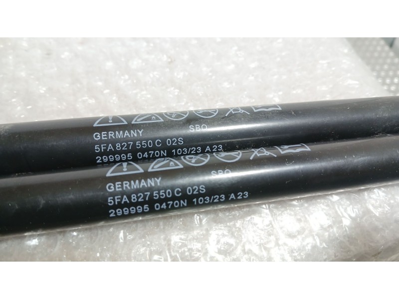 Recambio de amortiguadores maletero / porton para seat leon (kl1, klg) 1.5 tsi referencia OEM IAM 5FA827550C PAREJA 
