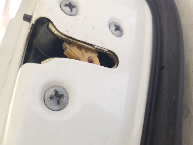 Recambio de cerradura puerta trasera izquierda para nissan micra iii (k12) 1.2 16v referencia OEM IAM 82501AX11A  