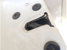 CERRADURA PUERTA TRASERA DERECHA 825020953R 