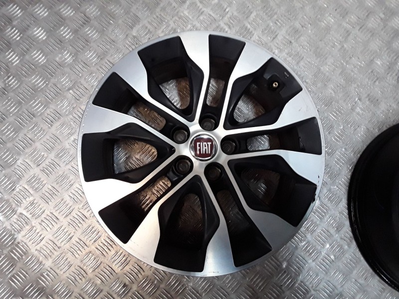 Recambio de juego llantas aluminio para fiat tipo station wagon (356_, 357_) 1.5 t4 hybrid referencia OEM IAM 6.5X16 5 TORN ET39