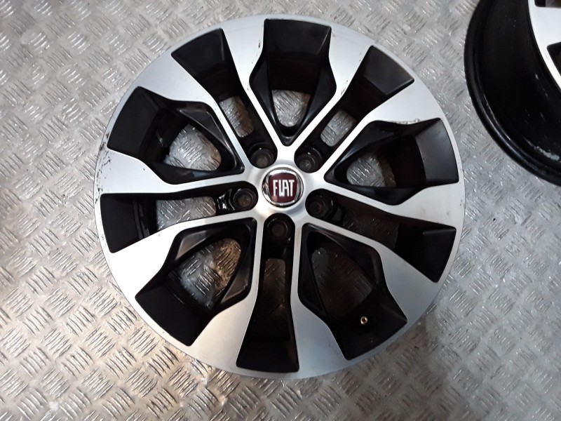 Recambio de juego llantas aluminio para fiat tipo station wagon (356_, 357_) 1.5 t4 hybrid referencia OEM IAM 6.5X16 5 TORN ET39