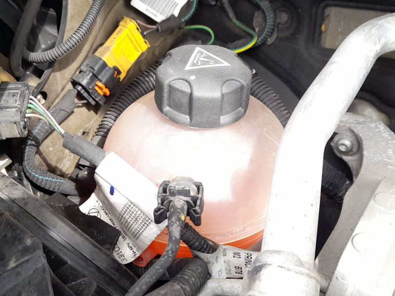 Recambio de deposito expansion para citroën c4 grand picasso ii (da_, de_) 1.6 hdi / bluehdi 115 referencia OEM IAM 9678125880  