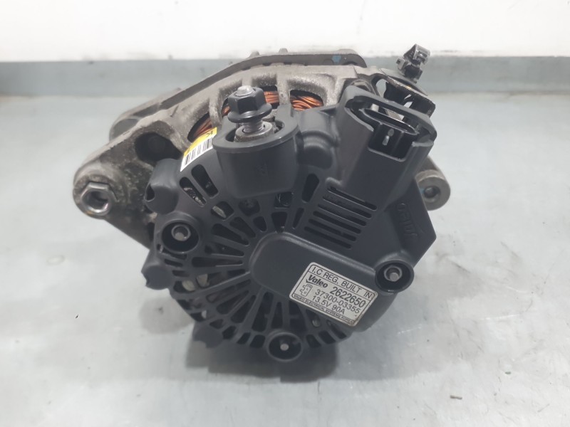 Recambio de alternador para hyundai i20 ii (gb, ib) 1.2 referencia OEM IAM 3730003355 2622650 VALEO