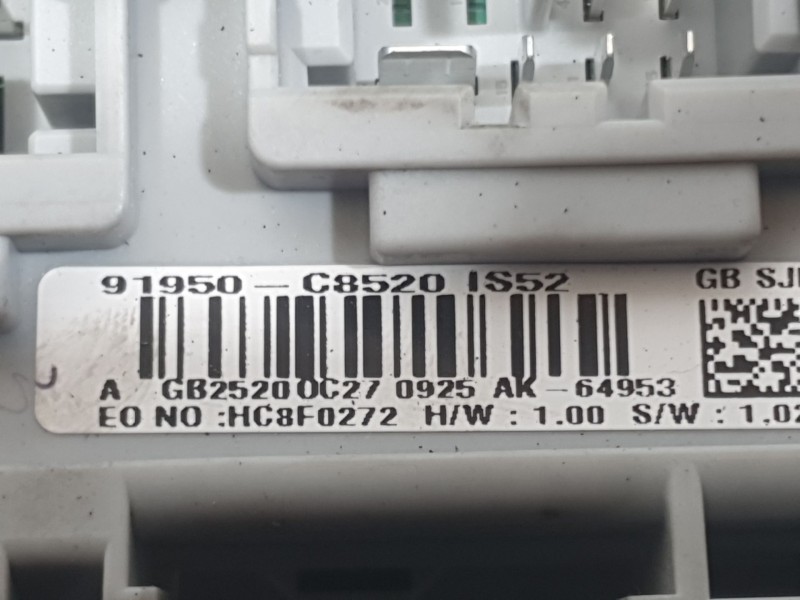 Recambio de caja reles / fusibles para hyundai i20 ii (gb, ib) 1.2 referencia OEM IAM 91950C8520  