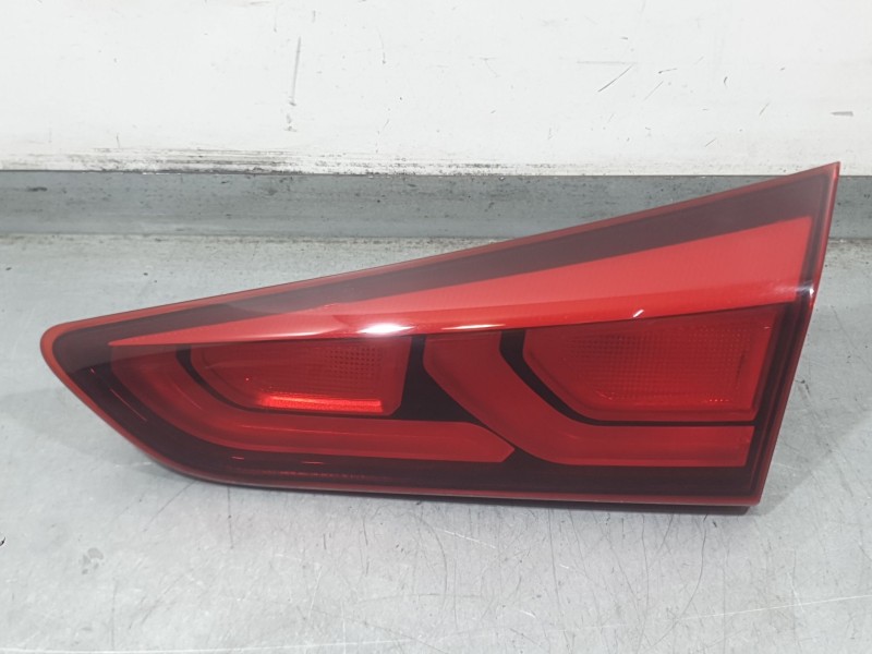 Recambio de piloto trasero derecho interior para hyundai i20 ii (gb, ib) 1.2 referencia OEM IAM 92404C8000 5CLR MAKO