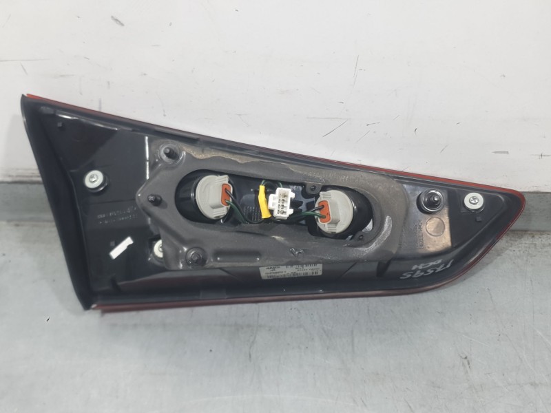 Recambio de piloto trasero derecho interior para hyundai i20 ii (gb, ib) 1.2 referencia OEM IAM 92404C8000 5CLR MAKO