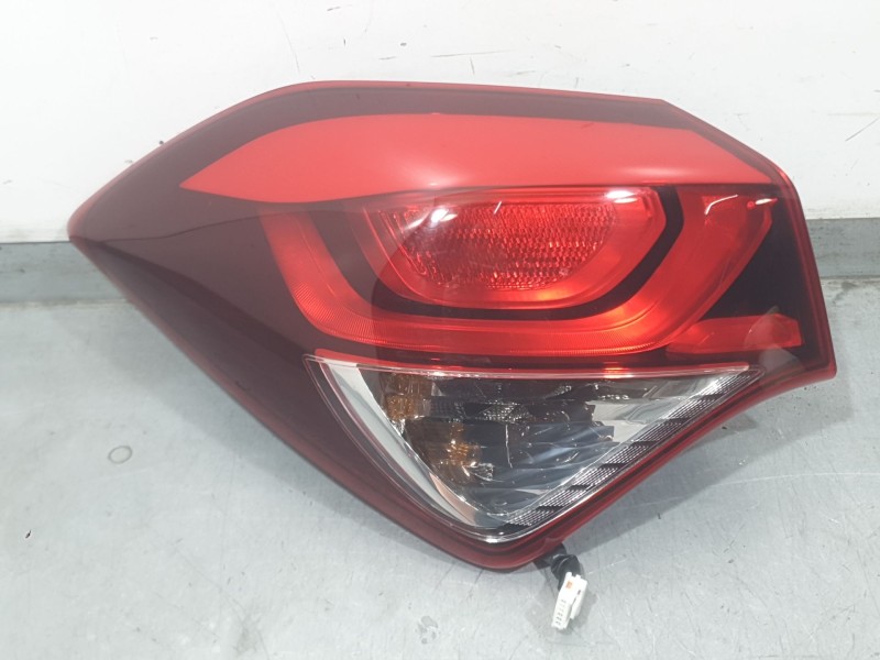 Recambio de piloto trasero izquierdo exterior para hyundai i20 ii (gb, ib) 1.2 referencia OEM IAM 92401C8000 5CLR MAKO