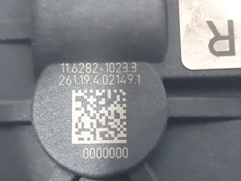 Recambio de pinza freno trasera derecha para bmw 1 (f40) 116 d referencia OEM IAM 689260601  