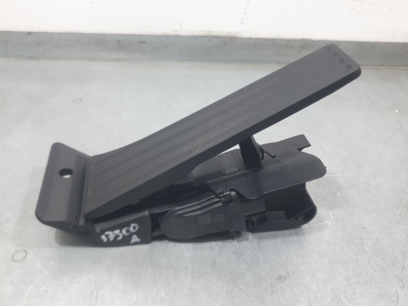Recambio de potenciometro pedal para bmw 1 (f40) 116 d referencia OEM IAM 35426853176  