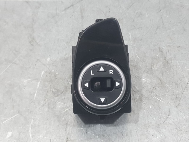 Recambio de mando retrovisor para hyundai i20 ii (gb, ib) 1.2 referencia OEM IAM 299140228 LMX5D 