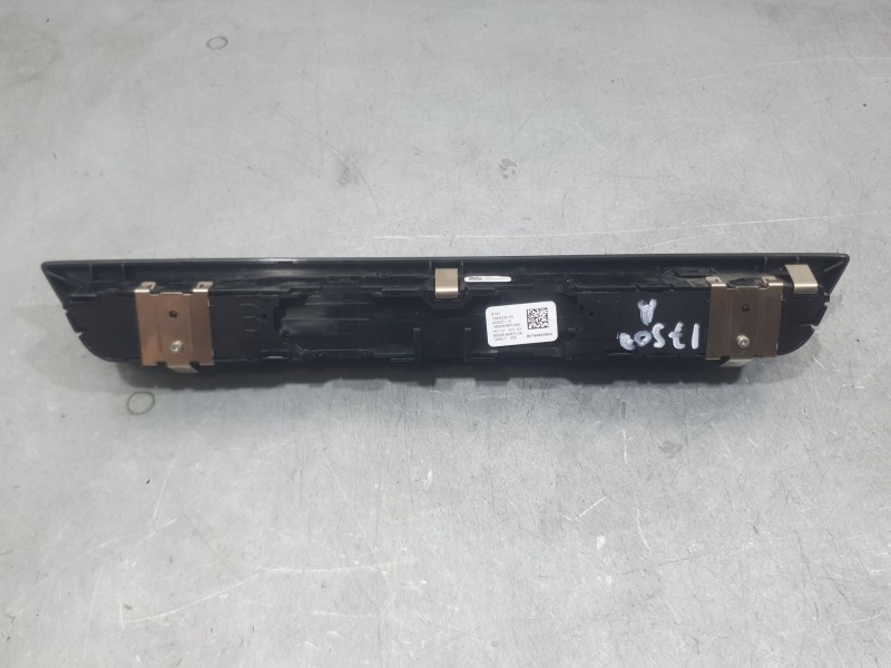 Recambio de mando radio para bmw 1 (f40) 116 d referencia OEM IAM 794933905  