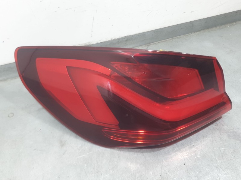 Recambio de piloto trasero izquierdo exterior para bmw 1 (f40) 116 d referencia OEM IAM 7450643 647501 