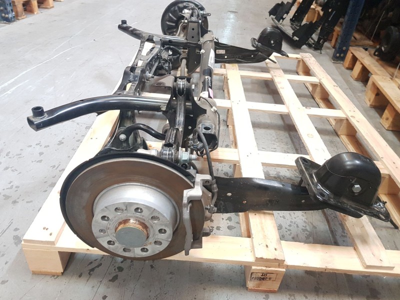Recambio de puente trasero para cupra formentor (kmp) 1.5 tsi e-hybrid referencia OEM IAM 5Q0505315AK DISCO, C/ABS Y 5 TORNILLOS