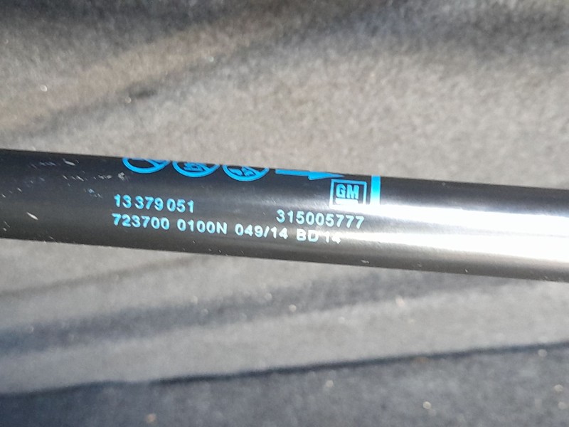 Recambio de amortiguadores maletero / porton para opel astra j sedán 1.4 turbo (69) referencia OEM IAM 13379051  