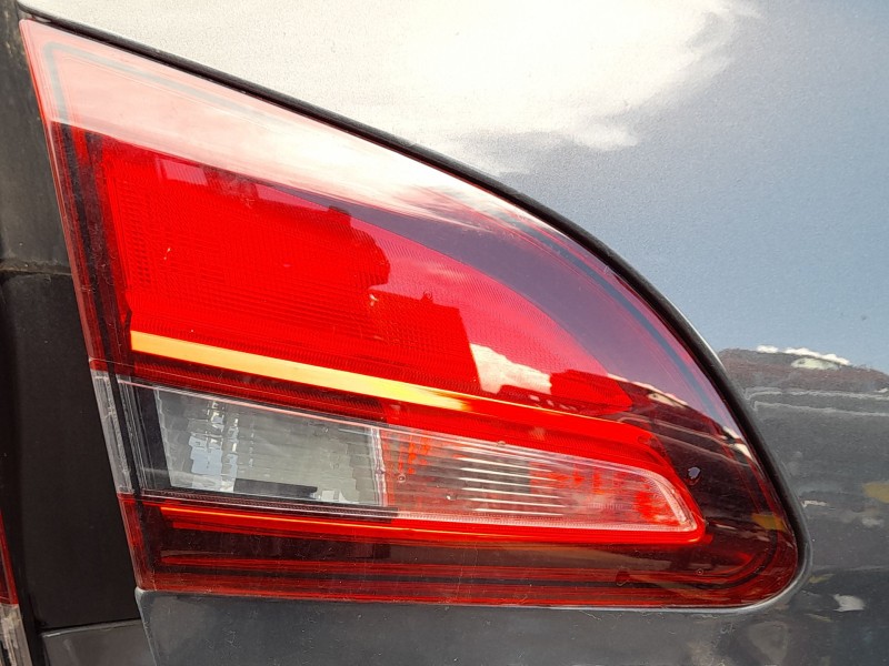 Recambio de piloto trasero izquierdo interior para opel astra j sedán 1.4 turbo (69) referencia OEM IAM 25870193  