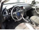opel astra j (p10) del año 2014