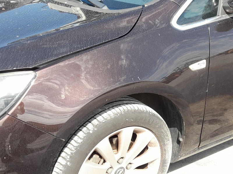 Recambio de aleta delantera izquierda para opel astra j (p10) 1.6 cdti (68) referencia OEM IAM 13390002  