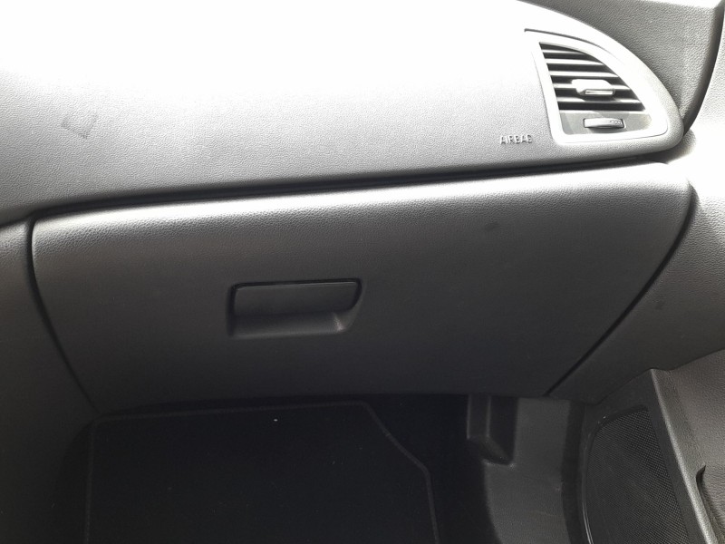 Recambio de guantera para opel astra j (p10) 1.6 cdti (68) referencia OEM IAM 13306490 13313192 
