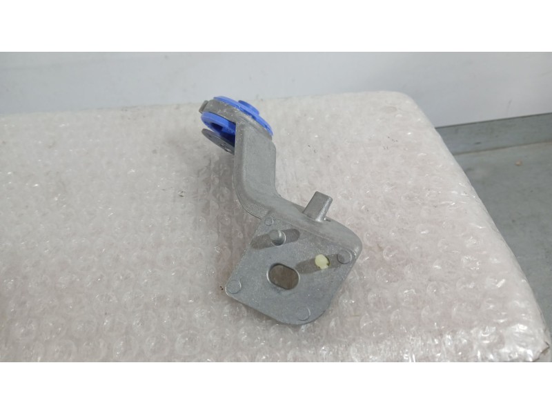 Recambio de soporte para peugeot 308 ii (lb_, lp_, lw_, lh_, l3_) 1.6 hdi referencia OEM IAM 9803779180 SOPORTE DEL INTERCOOLER 