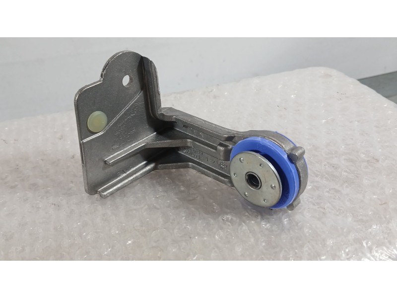 Recambio de soporte para peugeot 308 ii (lb_, lp_, lw_, lh_, l3_) 1.6 hdi referencia OEM IAM 9803778980 SOPORTE INTERCOOLER 