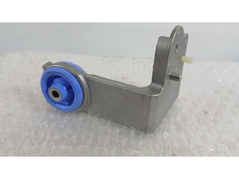 Recambio de soporte para peugeot 308 ii (lb_, lp_, lw_, lh_, l3_) 1.6 hdi referencia OEM IAM 9803778980 SOPORTE INTERCOOLER 