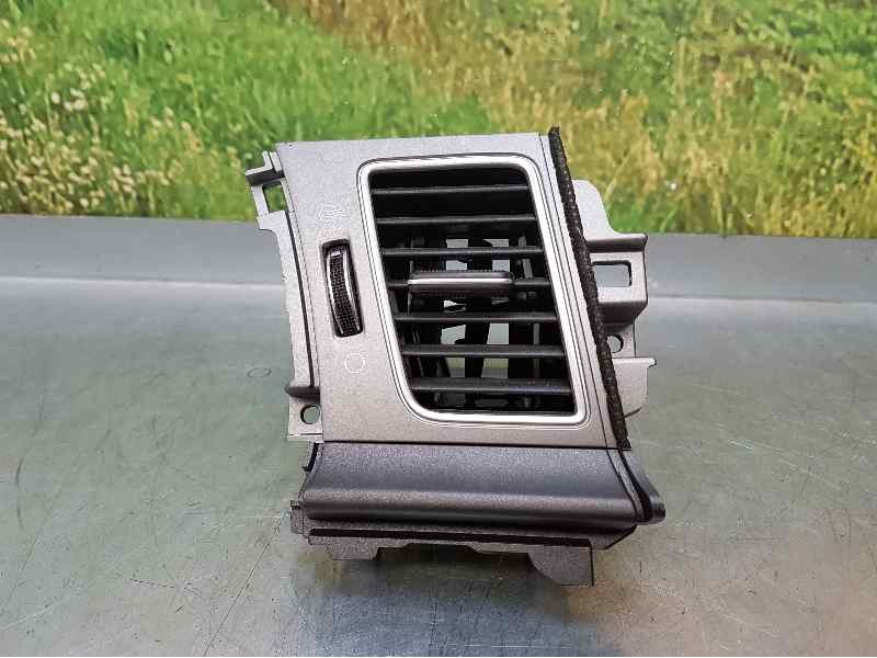 Recambio de aireador para kia niro concept plug-in hybrid referencia OEM IAM 97410G5000CG1  CENTRAL IZQUIERDO