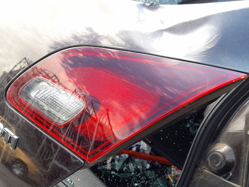 Recambio de piloto trasero derecho interior para opel astra j (p10) 1.6 cdti (68) referencia OEM IAM 13306456  