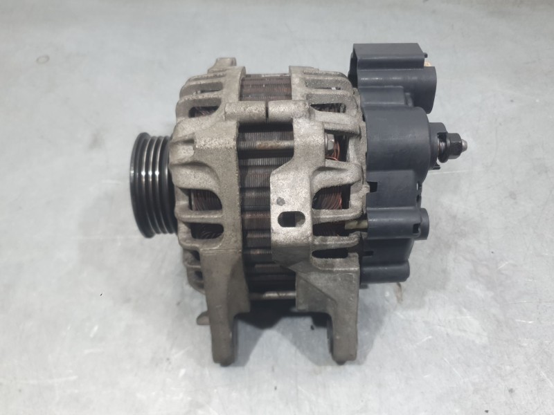 Recambio de alternador para hyundai accent iii (mc) 1.6 gls referencia OEM IAM 3730022650 A0002655023 VALEO