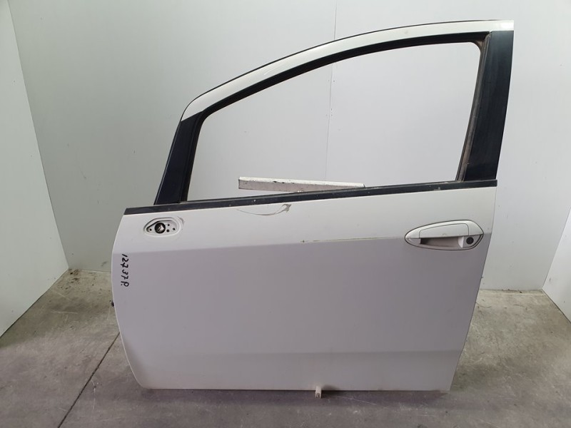 Recambio de puerta delantera izquierda para fiat punto (199) easy referencia OEM IAM   TOCADA