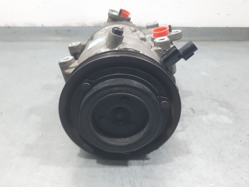 Recambio de compresor aire acondicionado para hyundai accent iii (mc) 1.6 gls referencia OEM IAM 9770117511 F500CB5AA07 