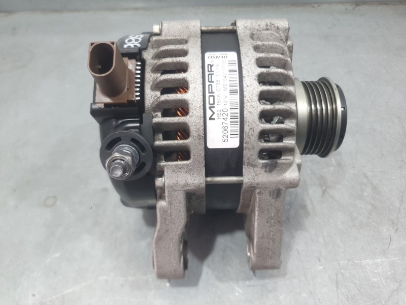 Recambio de alternador para jeep renegade suv (bu, b1, bv) 1.0 t-gdi referencia OEM IAM 52067420 1042117130 MOPAR