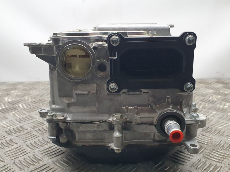 Recambio de inverter para toyota yaris hsd city referencia OEM IAM G920052032  