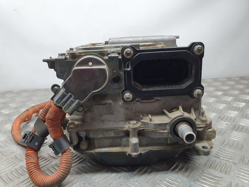 Recambio de inverter para toyota yaris hybrid feel referencia OEM IAM G920052032  